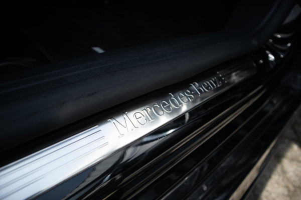 Mercedes-Benz CLA-Klasse 180 Business Solution AMG Widescreen ambient lighting