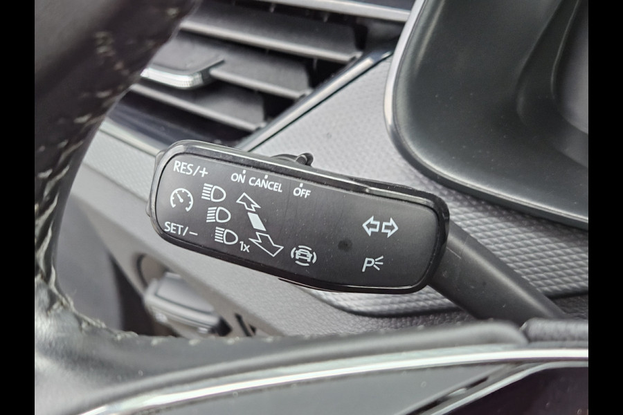Škoda Kamiq 1.5 TSI ACT Business Edition 150pk DSG | Chrystal LED | Camera | Apple Carplay | Stoelverwarming | DAB | Keyless |