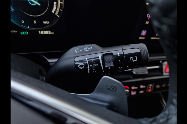 Kia Niro EV DynamicPlusLine 64.8 kWh Automaat | BLACK PACK! | Leder | Schuif-/kanteldak | Camera | Navi | Key-Less | Stuur-/Stoelverwarming | 17” Velgen | Apple CarPlay/Android Auto | PDC | Cruise | LED |
