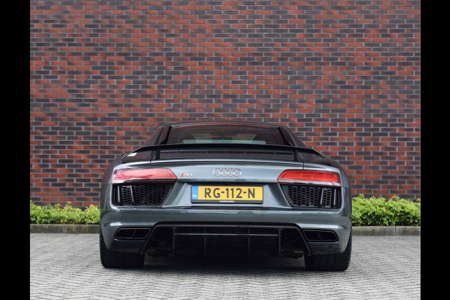 Audi R8 5.2 FSI Quattro V10 Plus *Dealer odh*Carbon*Magnetic Ride*Keramisch*