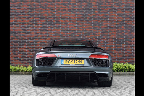 Audi R8 5.2 FSI Quattro V10 Plus *Dealer odh*Carbon*Magnetic Ride*Keramisch*