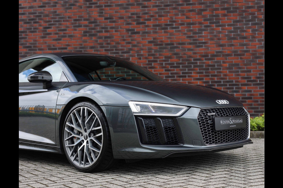 Audi R8 5.2 FSI Quattro V10 Plus *Dealer odh*Carbon*Magnetic Ride*Keramisch*