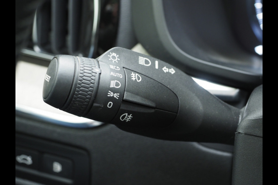 Volvo XC60 2.0 T8 Twin Engine AWD Inscription | Panoramadak | Pilot Assist | 360 | Keyless | Stoelkoeling/Verwarming