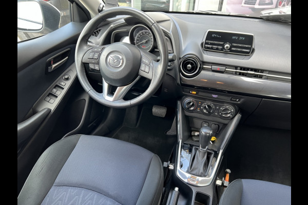 Mazda 2 90pk automaat, trekhaak, parkeersensor, airco