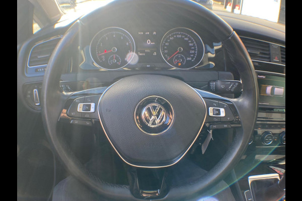 Volkswagen Golf - 1.4 TSi -16V Bad Ass BMT - Navigatie I Airco I PDC I Sport pakket I Dealer onderhouden