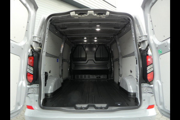 Ford Transit Custom 320 2.0 TDCI 170pk, L2, Limited, Automaat, LED, 3-Zits, Navigatie.