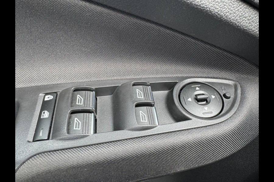 Ford C-MAX 1.0 Titanium 125pk Trekhaak | Climate control | Navigatie | Parkeersensoren | Bluetooth
