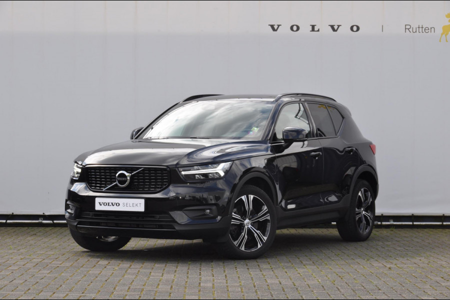 Volvo XC40 T5 262PK Automaat Recharge R-Design / Adaptieve cruise control / Keyless entry / Elektrische stoelen met geheugen / Parkeersensoren met camera / Elektrische achterklep / semi elektrische achterklep