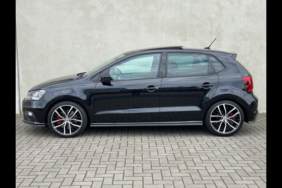 Volkswagen Polo 1.8 TSI GTI Pano DSG 17'' Carplay LED Cruise Garantie