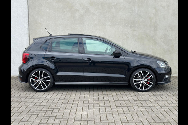 Volkswagen Polo 1.8 TSI GTI Pano DSG 17'' Carplay LED Cruise Garantie