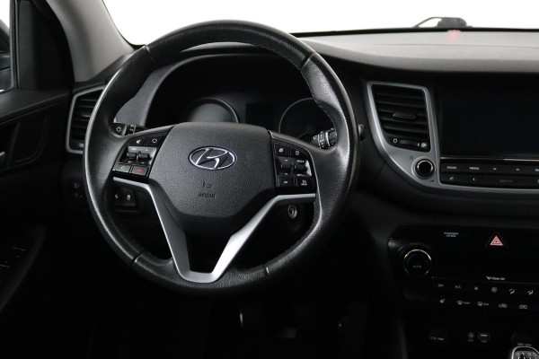 Hyundai Tucson 1.6 GDi Comfort (NAVIGATIE, ACHTERUITRIJCAMERA, STOELVERWARMING, PDC, LANE ASSIST)