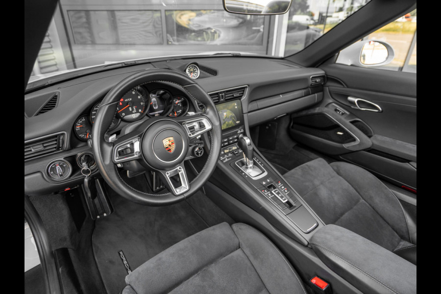 Porsche 911 Cabrio 3.0 Carrera GTS | PDLS+ | Sportstoelen Plus