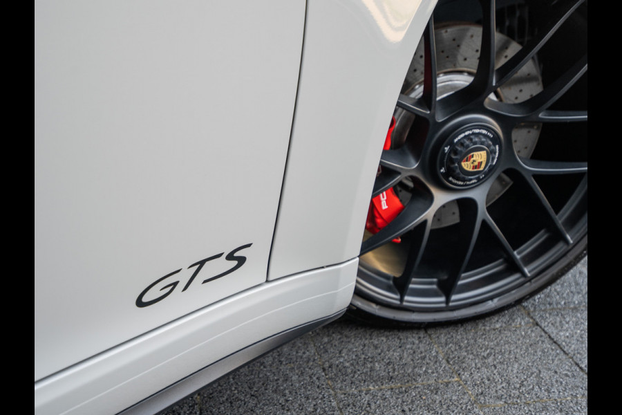 Porsche 911 Cabrio 3.0 Carrera GTS | PDLS+ | Sportstoelen Plus