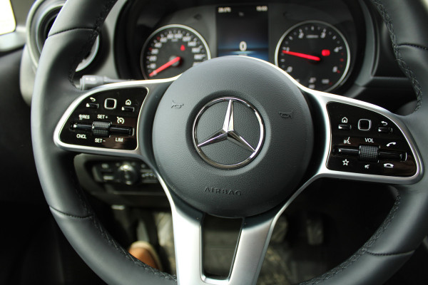 Mercedes-Benz Citan 110 CDI L1 Pro MBUX, Brake assyst, Stoelverwarming