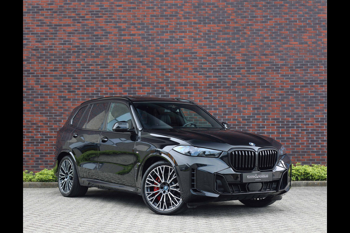 BMW X5 50e xDrive *Trekhaak*Soft-Close*Pano*