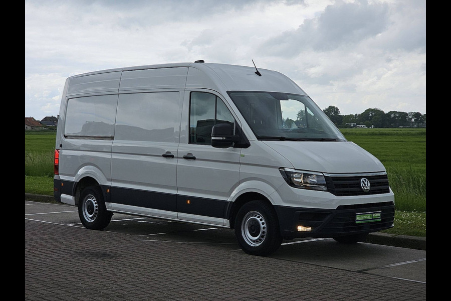 Volkswagen Crafter 35 2.0 TDI L3H3 Wp-Inrichting Airco Camera Trekhaak 140Pk Navi Euro6!