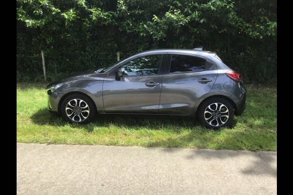 Mazda 2 1.5 Skyactiv-G SkyLease GT automaat, uniek lage kmstand, nieuwstaat