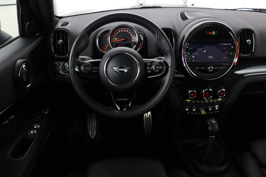 MINI Countryman 2.0 Cooper S E ALL4 | Panoramadak | Leder | Carplay | Stoelverwarming | Keyless | Harman/Kardon | Navigatie | Verwarmde voorruit | Climate control | Full LED