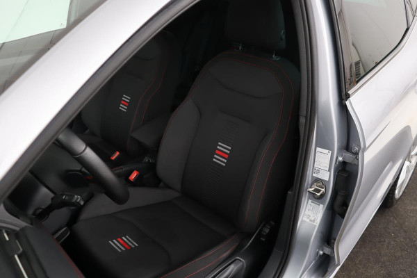 Seat Ibiza 1.0 TSI FR Intens | DSG | Carplay | Camera | Navigatie | Climate control | LED | Cruise control | PDC | Bluetooth