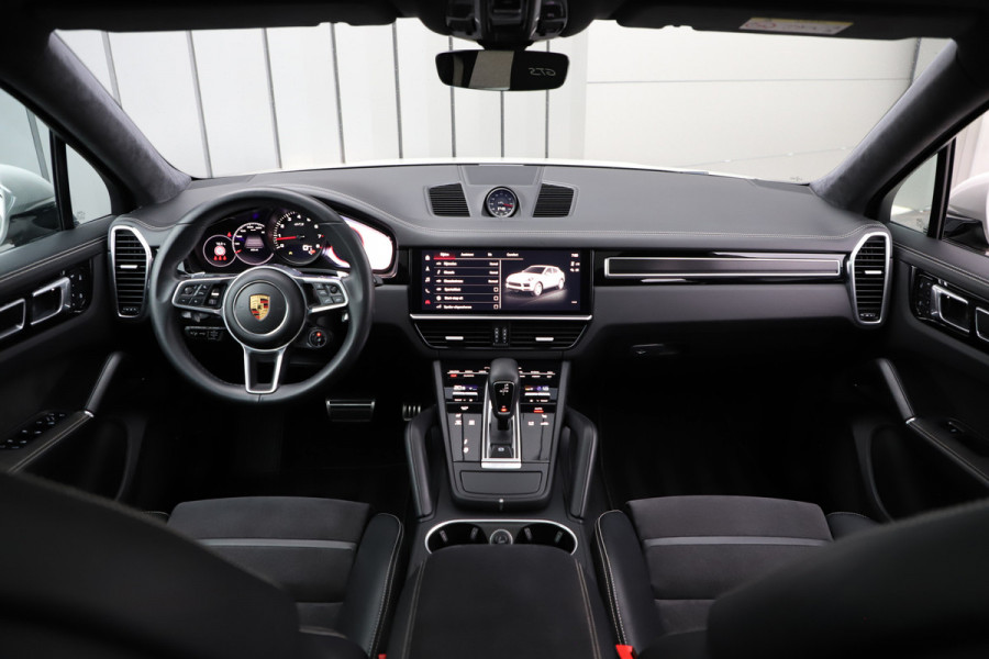 Porsche Cayenne 4.0 GTS | Pano | Sport-chrono | ACC | Bose | Led-matrix | 2021.