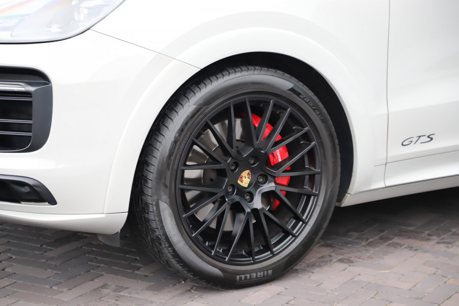 Porsche Cayenne 4.0 GTS | Pano | Sport-chrono | ACC | Bose | Led-matrix | 2021.