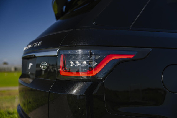 Land Rover Range Rover Sport P400e HSE Dynamic | Panodak | Adaptive Cruise | Blind Spot | Meridian | Standkachel | 21 inch | Stoelverwarming | 360 Camera
