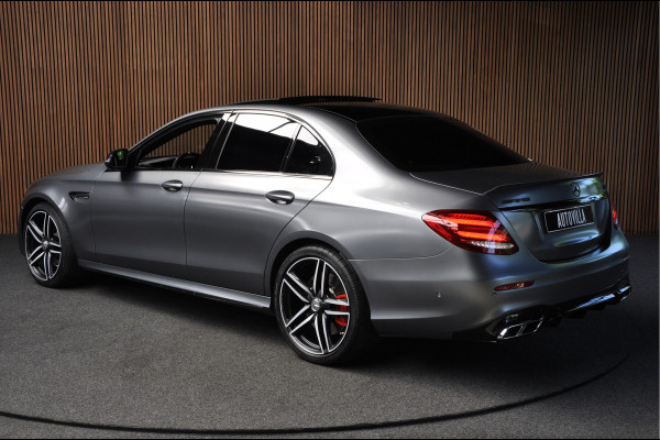 Mercedes-Benz E-Klasse AMG 63 S 4MATIC+ | PANO | AMBIENT | MOUNTAINGREY | CARPLAY |