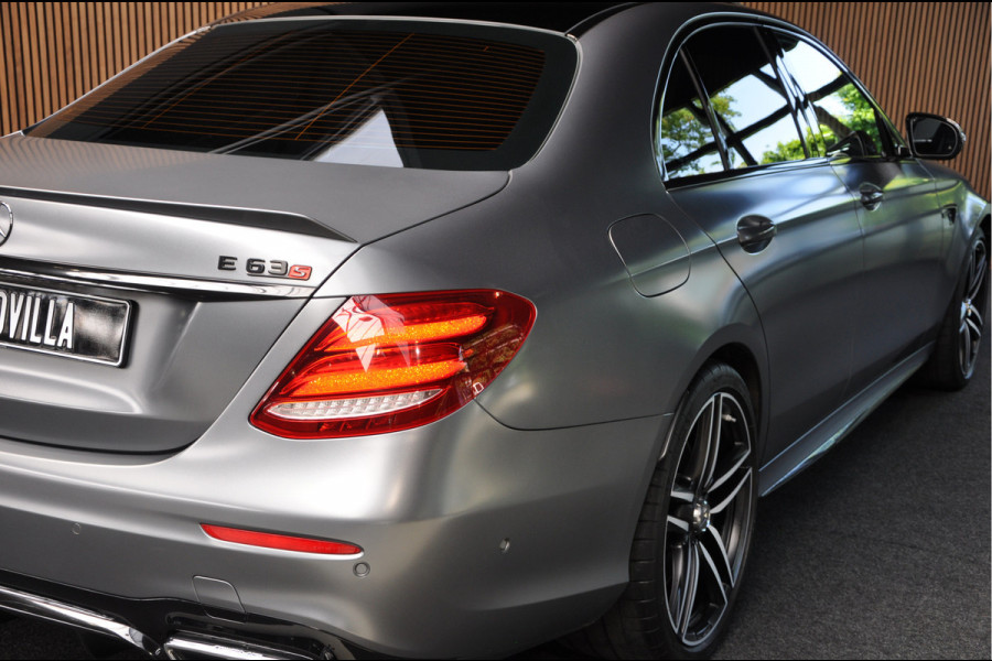 Mercedes-Benz E-Klasse AMG 63 S 4MATIC+ | PANO | AMBIENT | MOUNTAINGREY | CARPLAY |