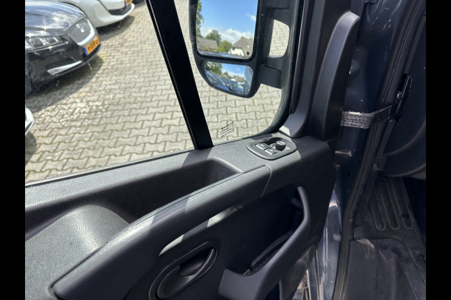 Renault Master T35 2.3 dCi L3H2 Energy Aut. | AIRCO | SURROUND-VIEW | RADIO-CD/MP3 | AIRPRESSURE-SEAT*