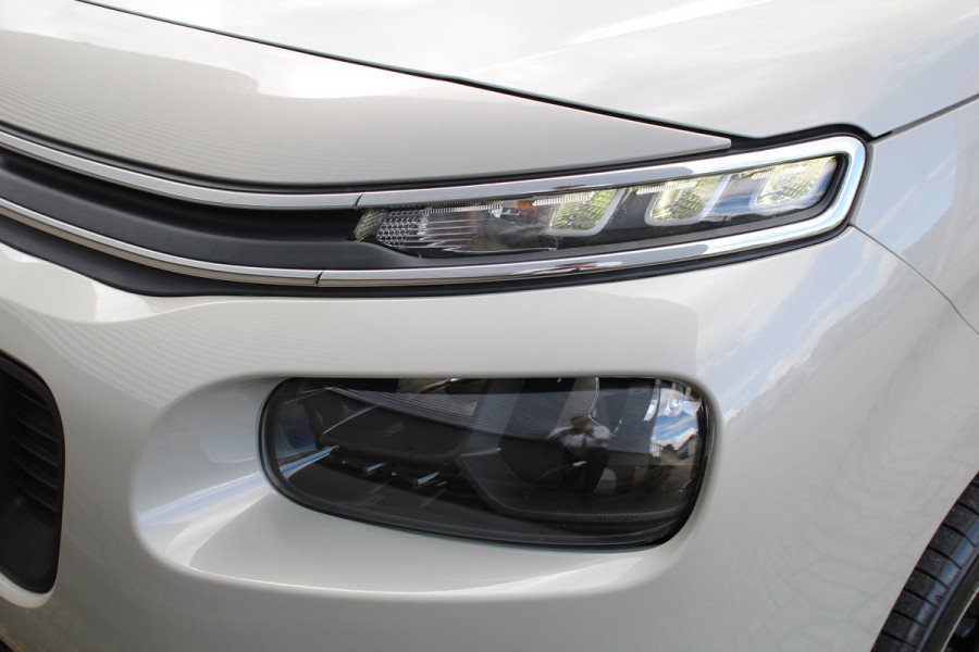 Citroën Berlingo 1.2 PureTech 110PK Shine | Panoramadak | BLIS | Head-up | Navigatie | Stoelverwarming