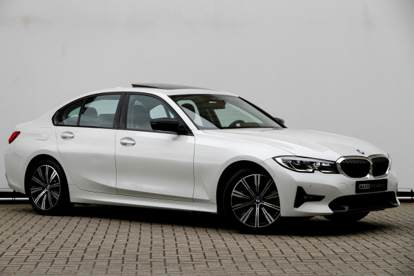 BMW 3-serie 330e High Executive BTW | Pano | Head-up | ACC | Carplay