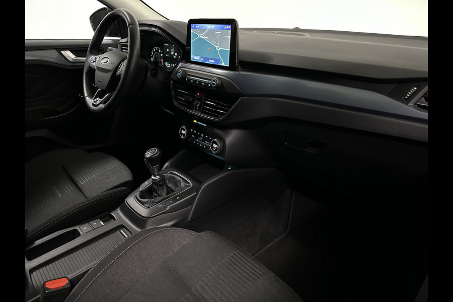 Ford FOCUS Wagon 1.0 EcoBoost Hybrid Active 125pk | Adaptive Cruise | Trekhaak af Fabriek | B&O Sound | Camera | Keyless | LED | Stuurverwarming | Navi |