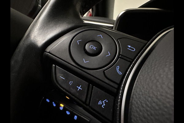 Toyota Corolla 2.0 Hybrid Dynamic 184pk Dealer O.H | Adaptive Cruise | Camera | Stoel & Stuurverwarming | LED | Navi | Keyless |
