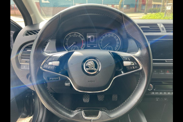 Škoda Fabia 1.0 TSI Online Edition / Apple Carplay / parkeer sensoren