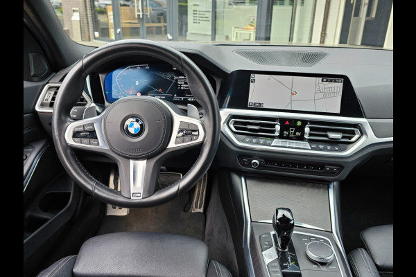 BMW 3-serie 320i M sport l Leder l Sportstoelen I Camera I