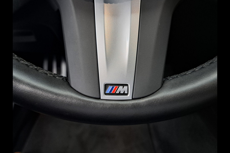BMW 5 Serie Touring 530e xDrive Executive Panoramadak Navigatie Full-led
