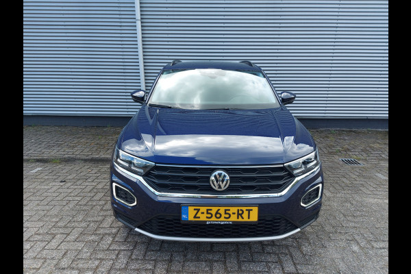 Volkswagen T-Roc 1.5 TSI Style Automaat, airco, cruisecontrol,apple carplay/android,achteruitrijcamera,stoelverwarming,parkeersensoren,