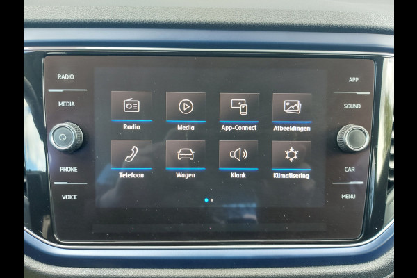 Volkswagen T-Roc 1.5 TSI Style Automaat, airco, cruisecontrol,apple carplay/android,achteruitrijcamera,stoelverwarming,parkeersensoren,