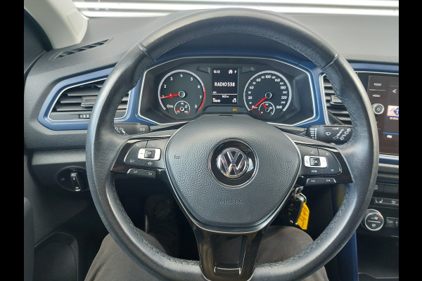 Volkswagen T-Roc 1.5 TSI Style Automaat, airco, cruisecontrol,apple carplay/android,achteruitrijcamera,stoelverwarming,parkeersensoren,