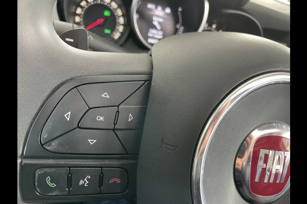 Fiat 500X 1.4 Turbo lounge automaat leer panoramadak clima navi panoramadak leer  Clim. control - Panorama schuif/kanteldak -Cruise control - Parks.A -  - Navi - Radio/USB/AUX/TEL - MFL-Stuurwiel - ML - LMV - L-Bekl. - CD+AB - Ramen E-V+A - Spiegels E-V+V - V-Stoelen VW -