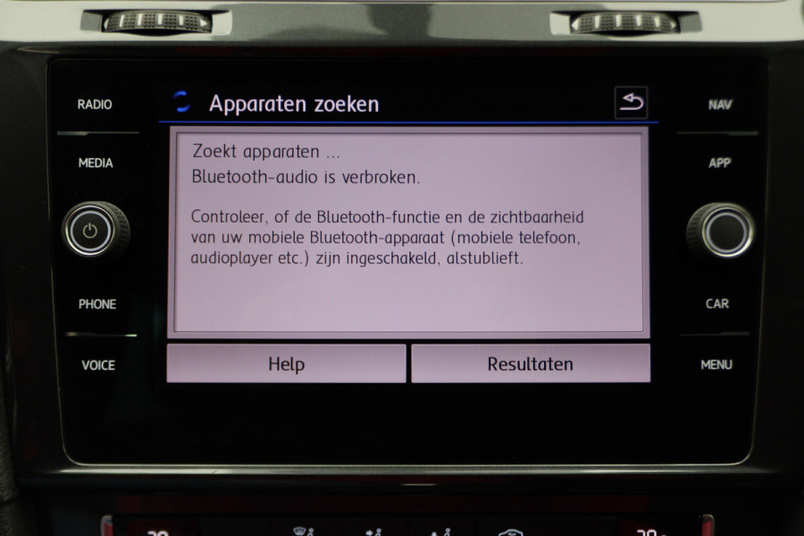 Volkswagen Golf 1.0 TSI DSG Comfortline Climate, ACC, Navigatie, Apple CarPlay, Camera, PDC, Front Assist