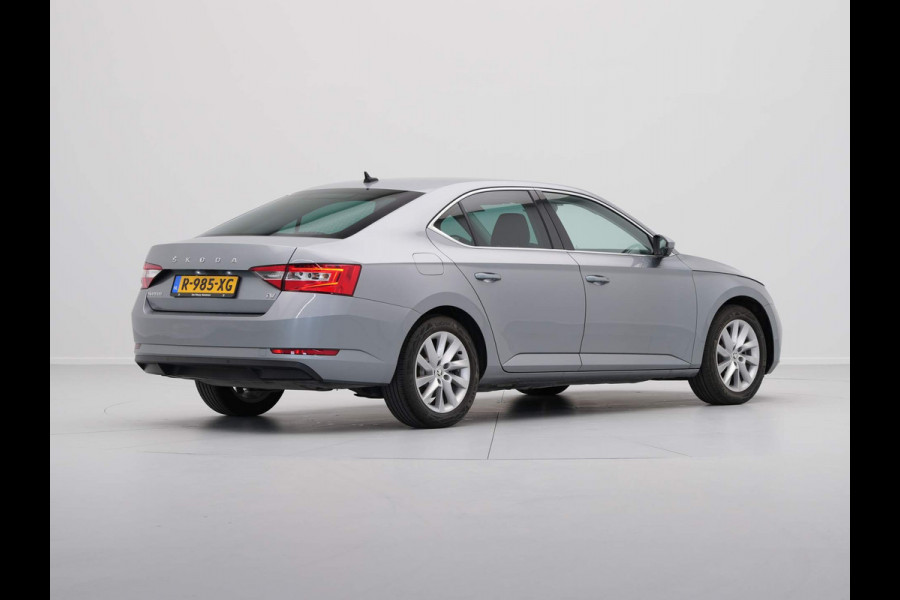 Škoda Superb 1.4 TSI iV 218pk Business Edition Navigatie Pdc Acc Assistentiepakket 100