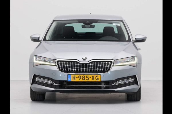 Škoda Superb 1.4 TSI iV 218pk Business Edition Navigatie Pdc Acc Assistentiepakket 100