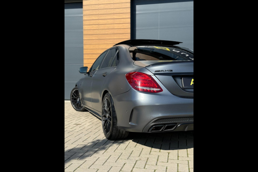 Mercedes-Benz C-Klasse AMG 63 S Dealer onderhouden/ VOL!