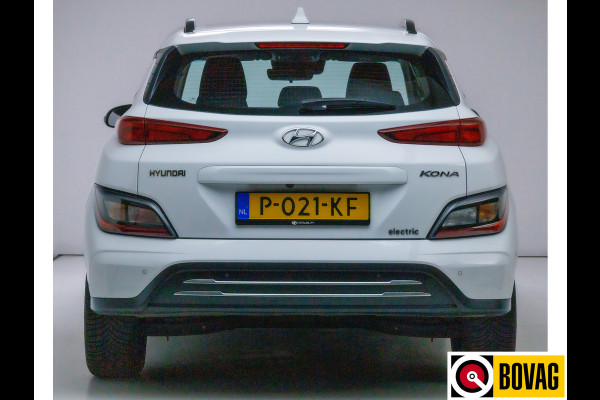 Hyundai Kona EV Comfort 64 kWh | € 2000,- Subsidie mogelijk! Virtual cockpit, ACC+stuurhulp, Camera, Climate controle