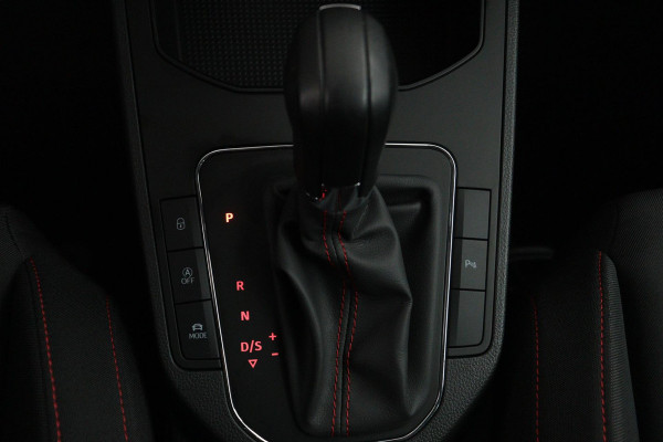 Seat Ibiza 1.0 TSI FR Business Intense automaat (LED, CLIMA, NAVI, CARPLAY, 1e EIGENAAR, GOED ONDERHOUDEN)