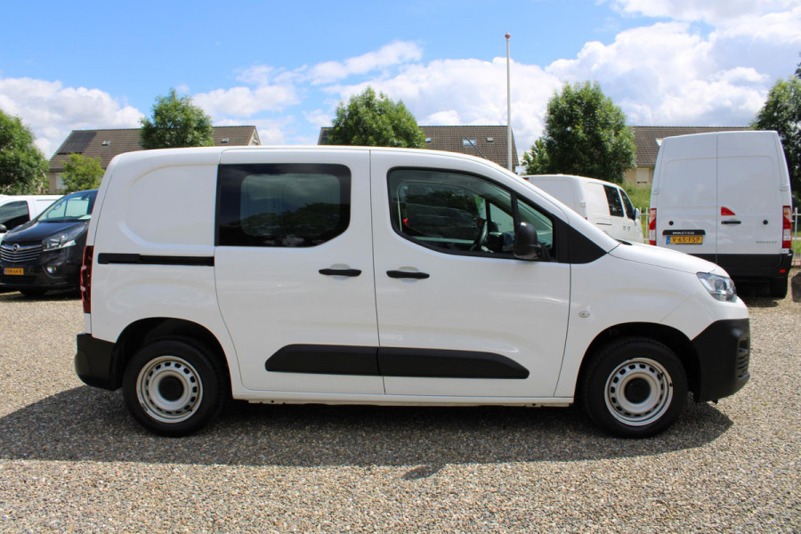 Citroën Berlingo 1.2 PureTech 110PK, L1, Airco, Benzine