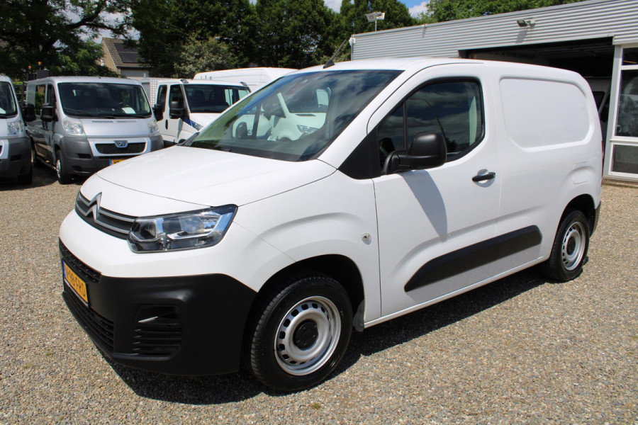 Citroën Berlingo 1.2 PureTech 110PK, L1, Airco, Benzine