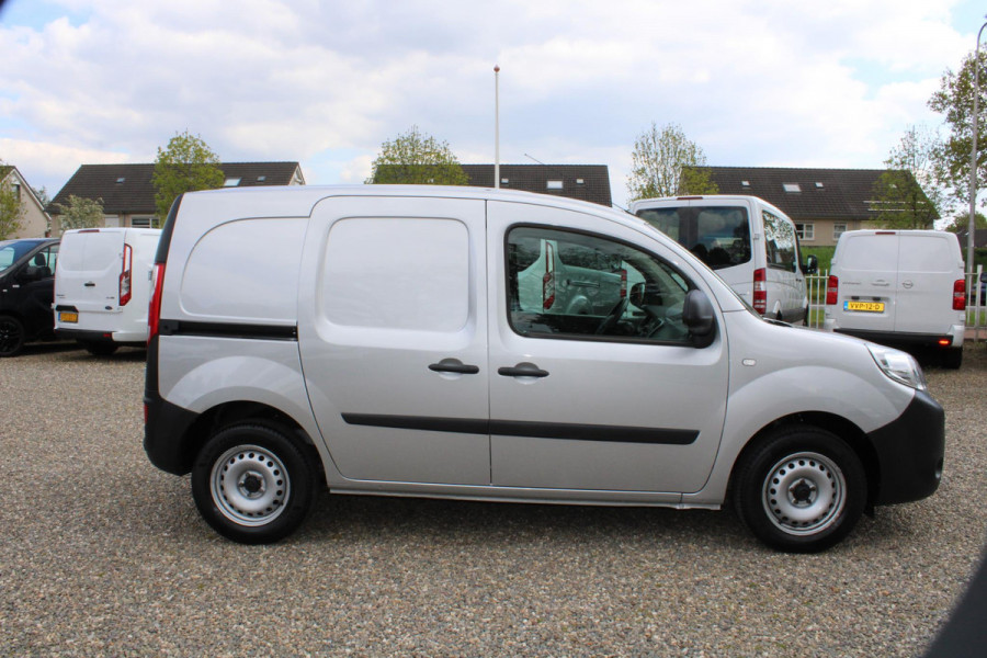 Renault Kangoo 1.5 dCi 90PK, L1, Airco, Automaat