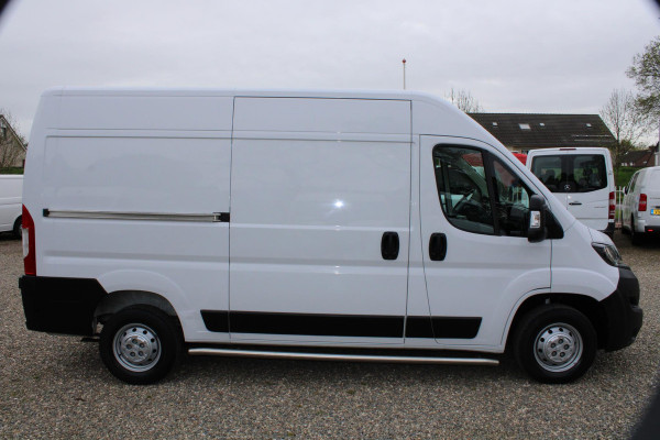 Peugeot Boxer 2.2 BlueHDi 120PK, L2H2, Airco